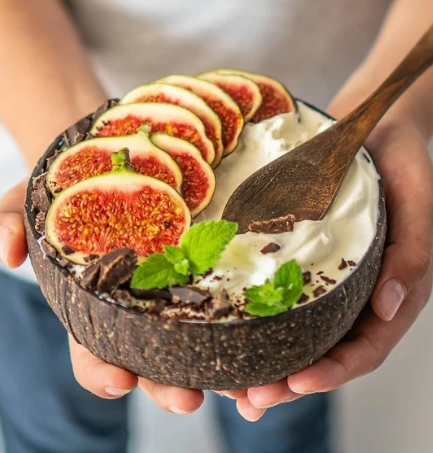 Natural Coconut Bowls & Spoons