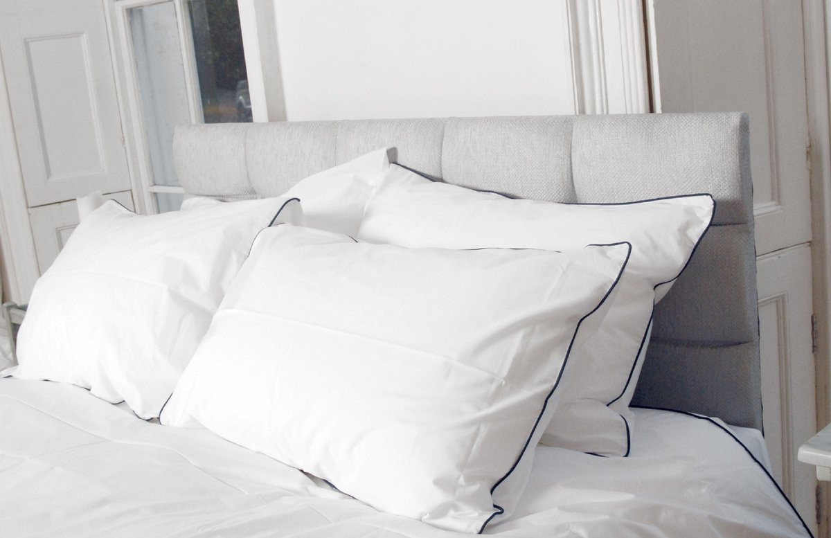 Piping Edged Luxurious White Percale Organic Cotton Pillowcases