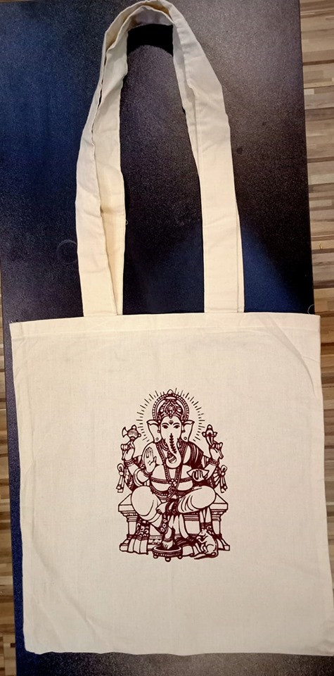 Tote bags with long handles