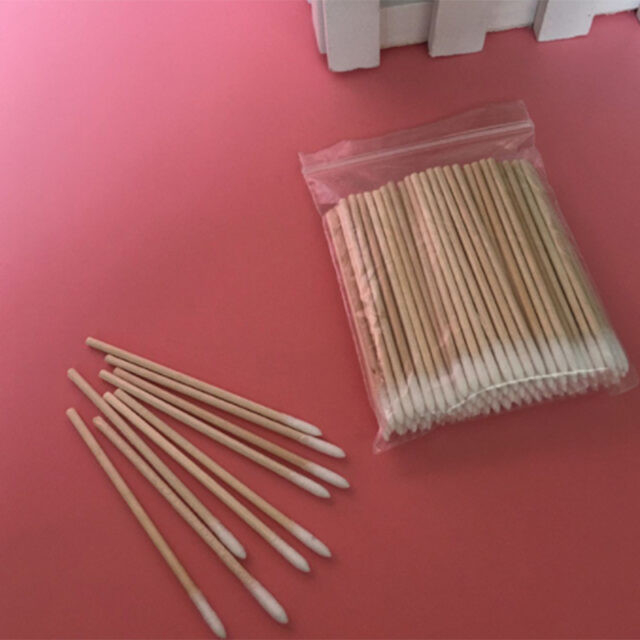 Wooden Cotton Swabs Set with Conical Tip