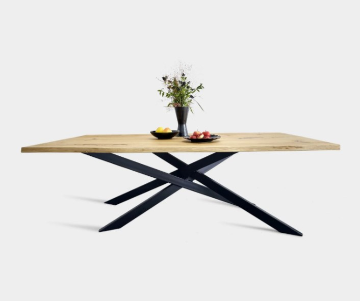 XANTHA | Industrial Bauhaus Table in Oak And Cross Steel Leg