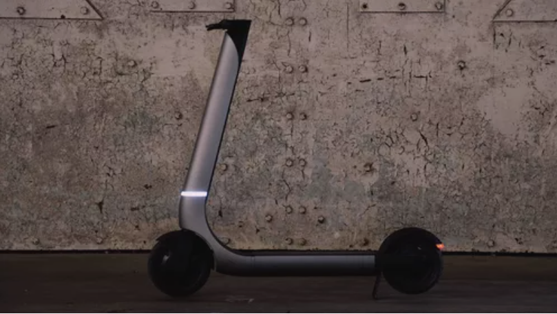 The bo e-scooter and docking station is a reinvention of a troubled e-thing
